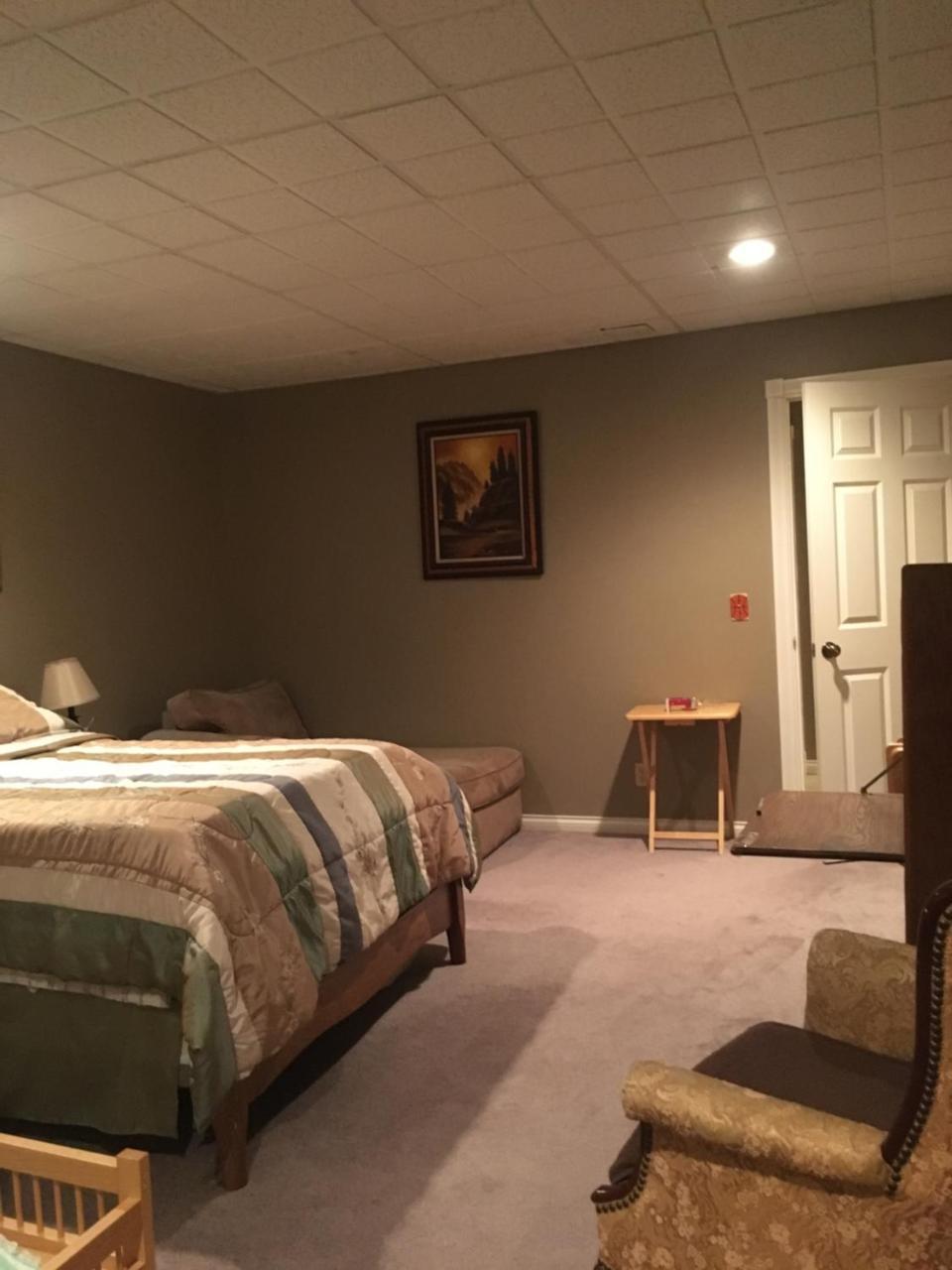 Green Gables Bed & Breakfast Odon Bagian luar foto